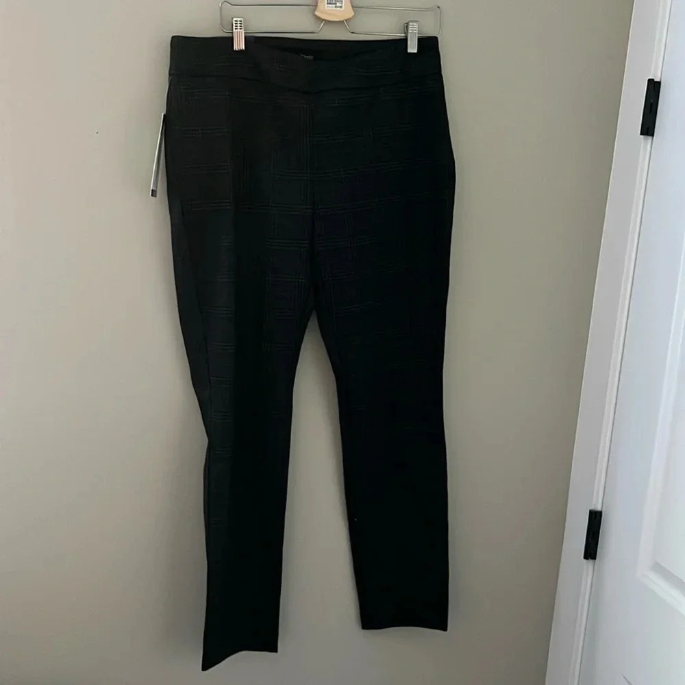 Dalia Black Plaid Pull On Dress Pants Women Size 14 NWT